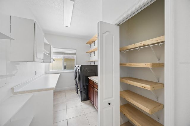 1233 VISTA HILLS DRIVE, Lakeland, FL 33813