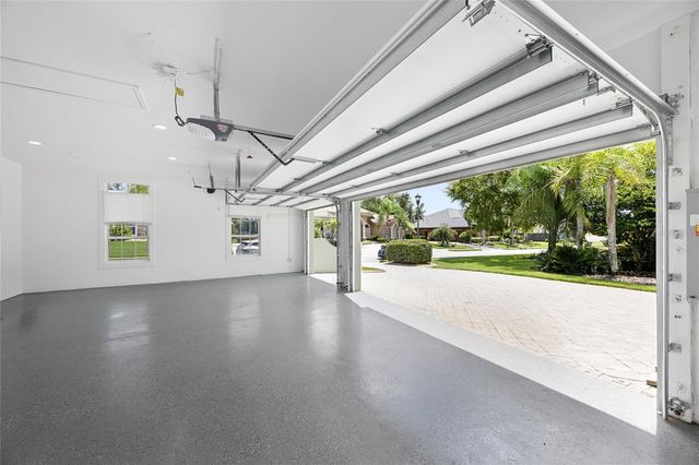 1233 VISTA HILLS DRIVE, Lakeland, FL 33813