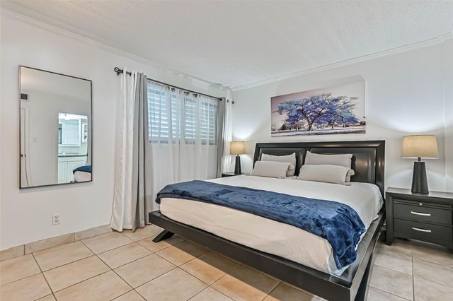 7310 Seawall Boulevard 807, Galveston, TX 77551