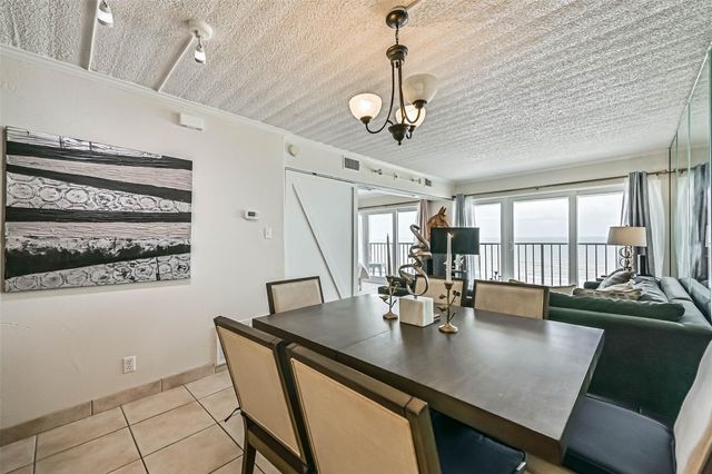 7310 Seawall Boulevard 807, Galveston, TX 77551