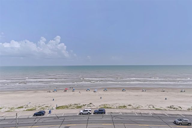 7310 Seawall Boulevard 807, Galveston, TX 77551