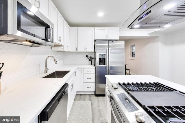 1310 DEXTER TER SE, Washington, DC 20020