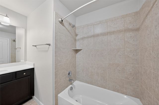 178 Presidents Way, Venus, TX 76084