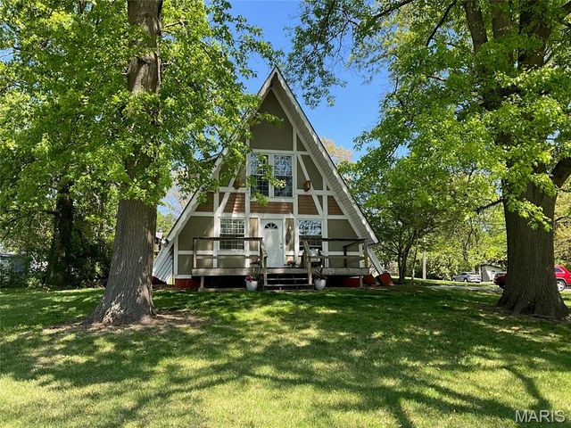 103 Branch Drive, Edwardsville, IL 62025