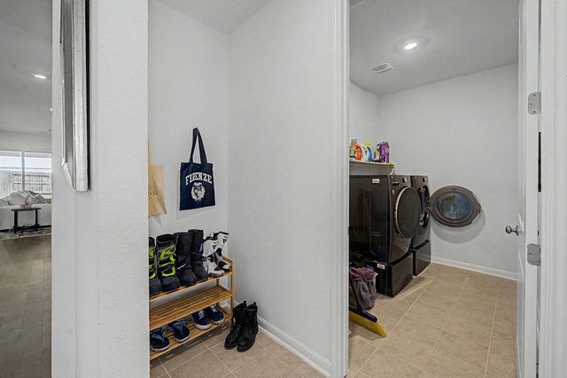 247 Carolina Jasmine DR, San Marcos, TX 78666
