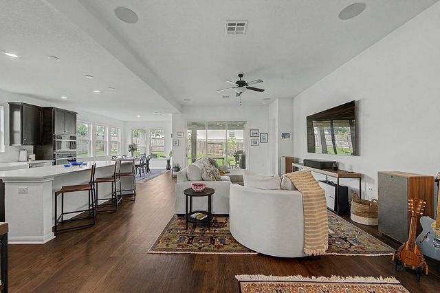 247 Carolina Jasmine DR, San Marcos, TX 78666