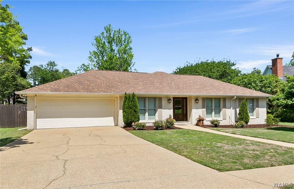 2026 Brandonwood, Tuscaloosa, AL 35406