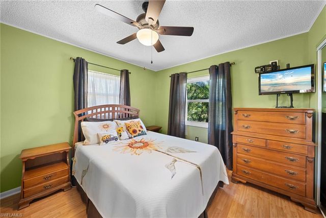 19016 Murcott DR E, Fort Myers, FL 33967
