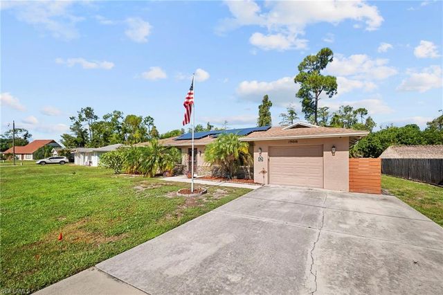 19016 Murcott DR E, Fort Myers, FL 33967