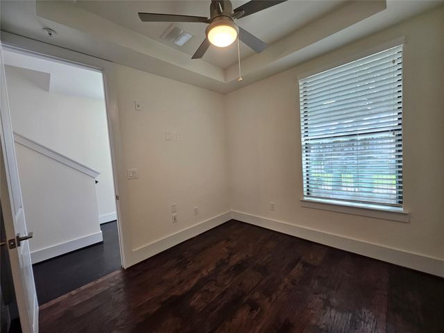 2401 Crawford Street C2A, Houston, TX 77004