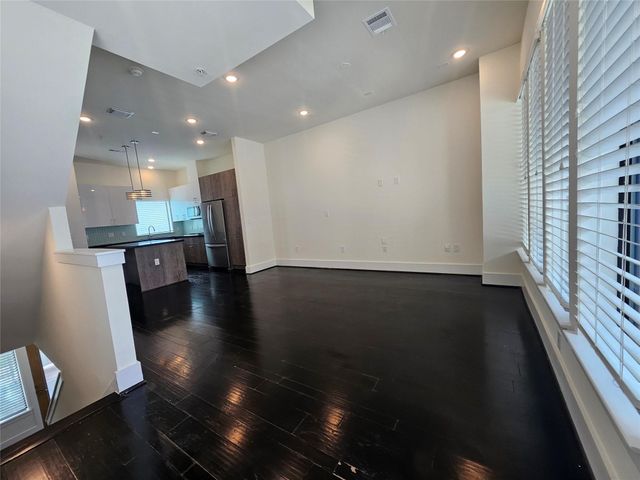 2401 Crawford Street C2A, Houston, TX 77004