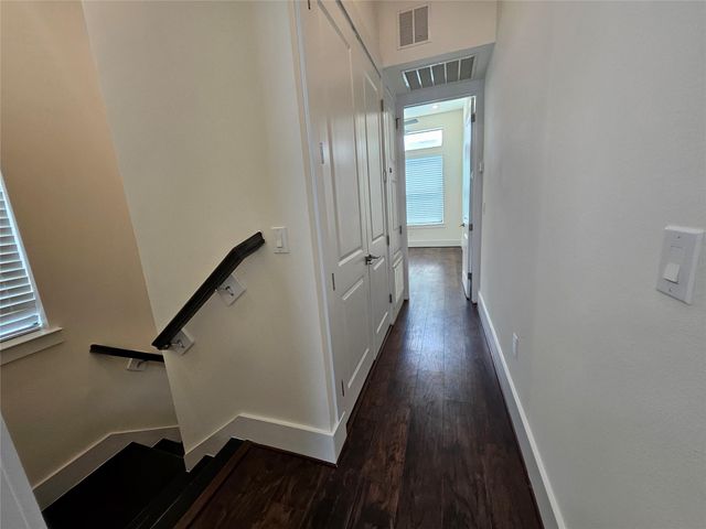 2401 Crawford Street C2A, Houston, TX 77004