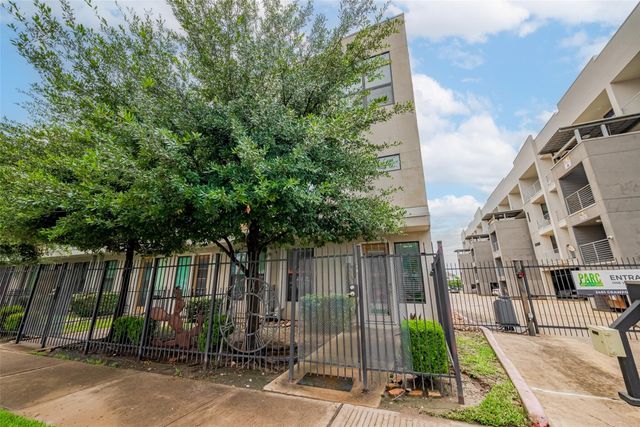 2401 Crawford Street C2A, Houston, TX 77004