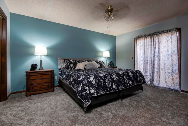 1711 W Whiteside Street, Springfield, MO 65807