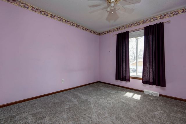 1711 W Whiteside Street, Springfield, MO 65807