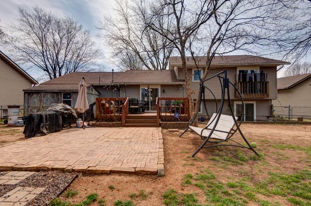 1711 W Whiteside Street, Springfield, MO 65807