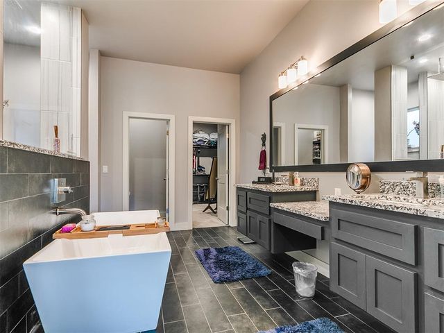 604 Maple Hill Road, Norman, OK 73069