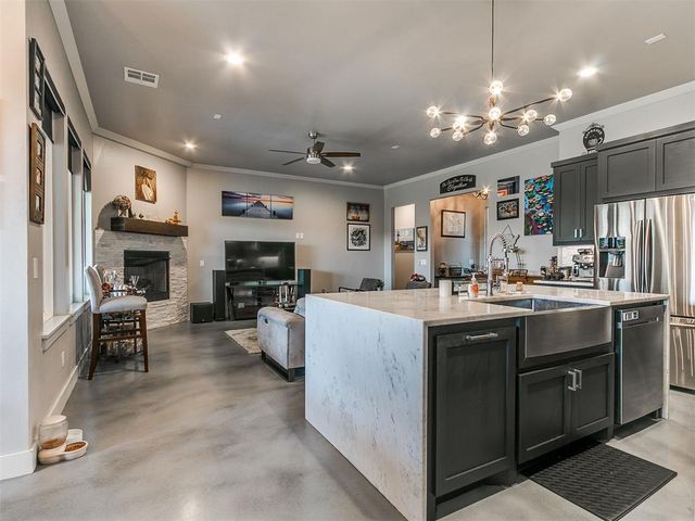 604 Maple Hill Road, Norman, OK 73069