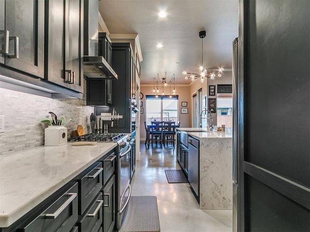 604 Maple Hill Road, Norman, OK 73069