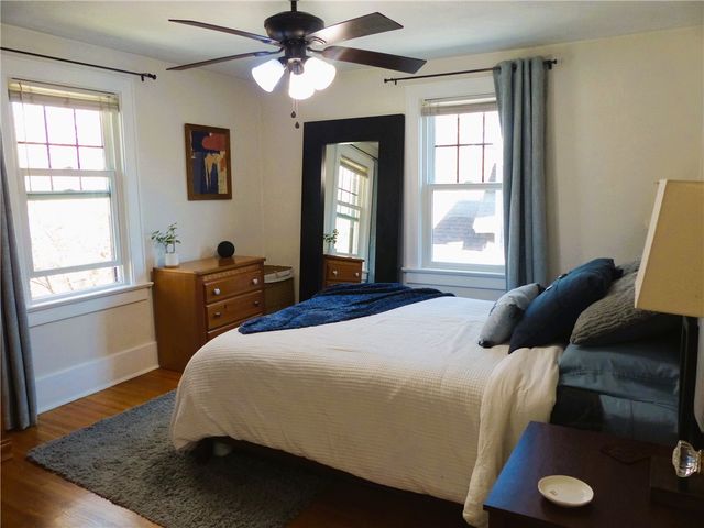 21 Elmcroft Road, Rochester, NY 14609