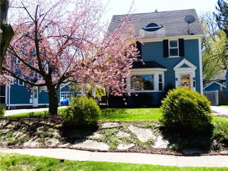 21 Elmcroft Road, Rochester, NY 14609