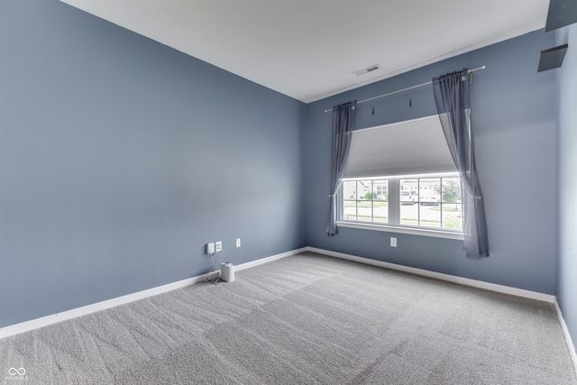 202 Longleaf Lane, Greenfield, IN 46140