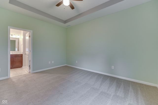 202 Longleaf Lane, Greenfield, IN 46140
