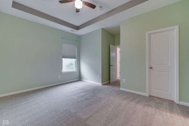 202 Longleaf Lane, Greenfield, IN 46140