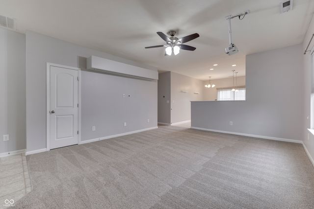 202 Longleaf Lane, Greenfield, IN 46140