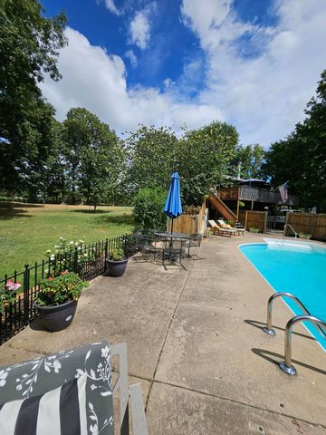 6333 S State Highway 125, Rogersville, MO 65742
