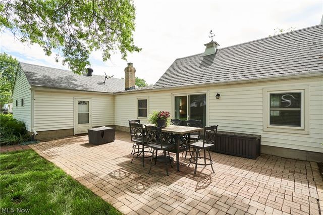 1414 Earhart Avenue, Copley, OH 44320