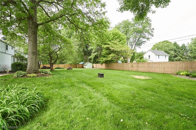 1414 Earhart Avenue, Copley, OH 44320