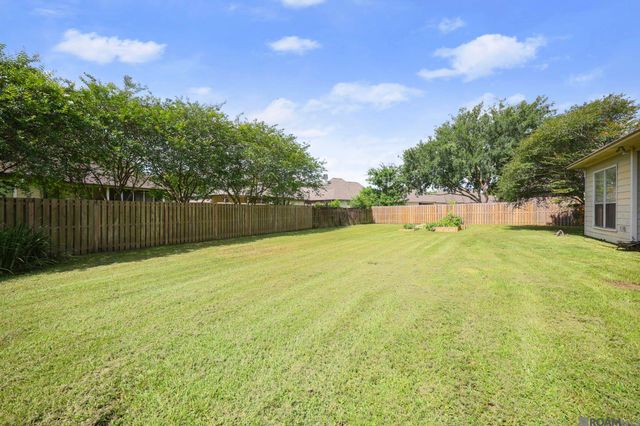 37433 Mill Park Ave, Gonzales, LA 70737