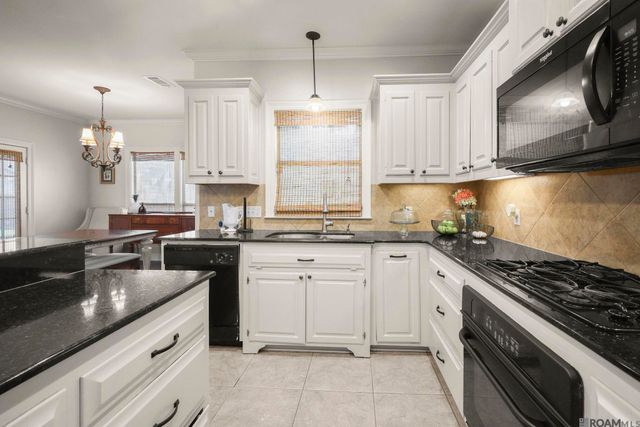 37433 Mill Park Ave, Gonzales, LA 70737