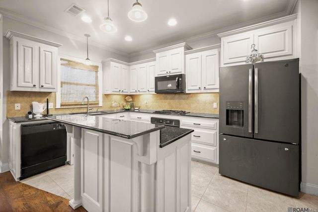 37433 Mill Park Ave, Gonzales, LA 70737