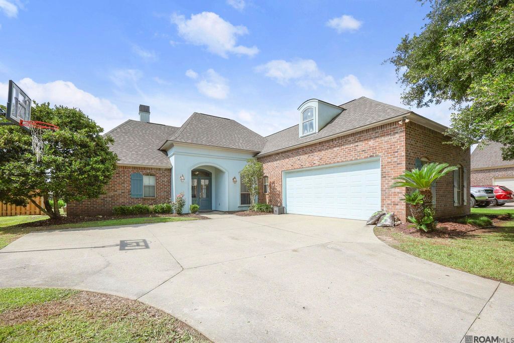 37433 Mill Park Ave, Gonzales, LA 70737