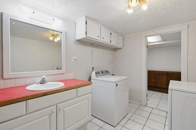 2912 S University Rd, Spokane, WA 99206