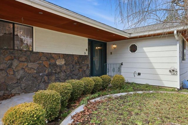 2912 S University Rd, Spokane, WA 99206