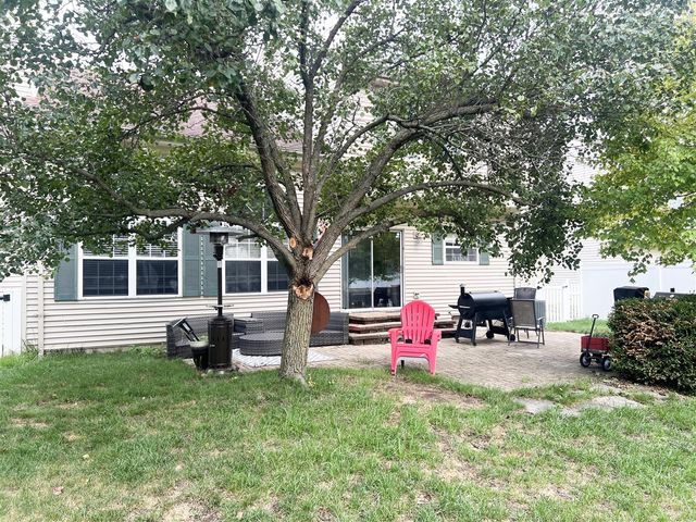 7410 Lochmoor Drive, Ypsilanti, MI 48197