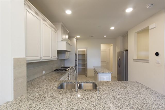 420 Texas Drive, Plano, TX 75075