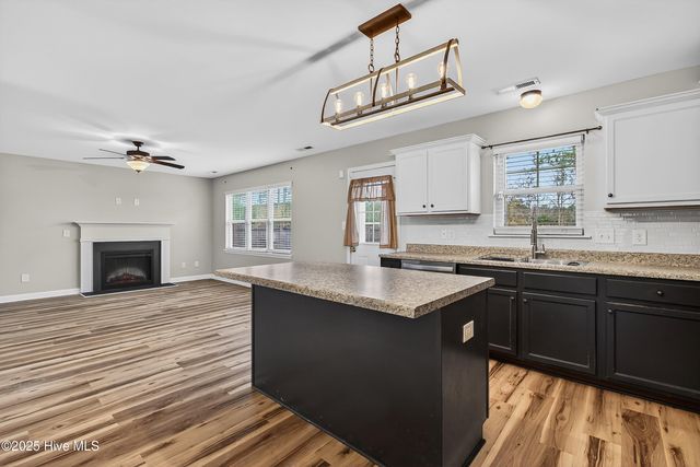 513 Maggies Court, Jacksonville, NC 28540