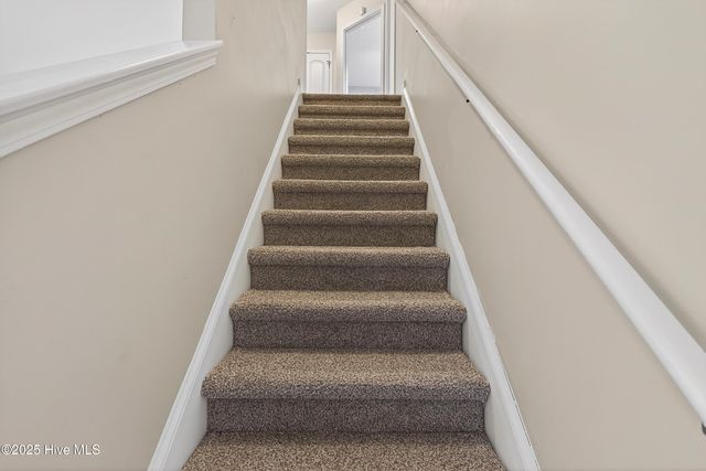 513 Maggies Court, Jacksonville, NC 28540