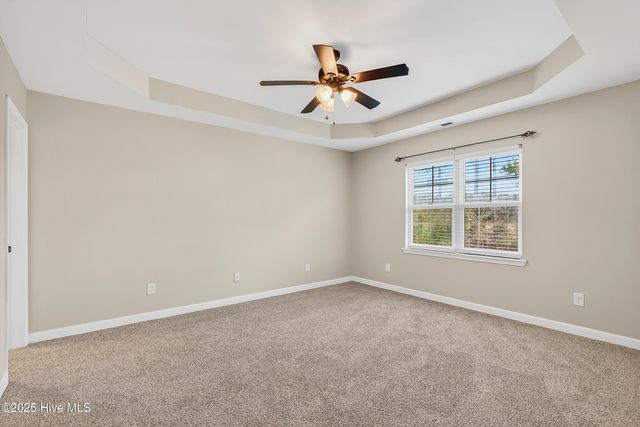 513 Maggies Court, Jacksonville, NC 28540