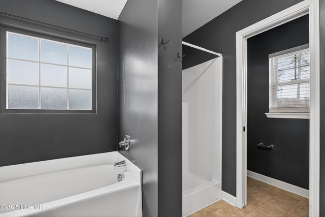 513 Maggies Court, Jacksonville, NC 28540