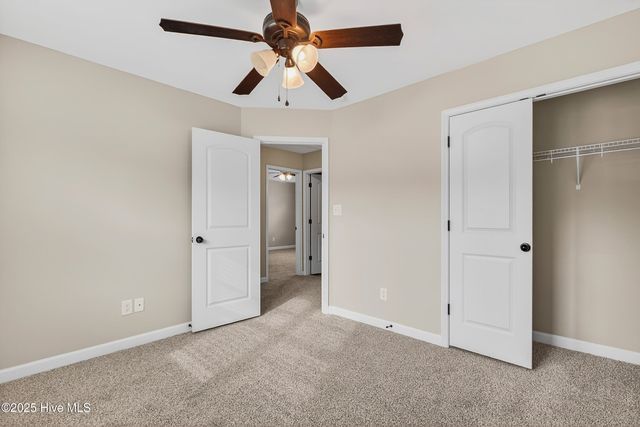 513 Maggies Court, Jacksonville, NC 28540