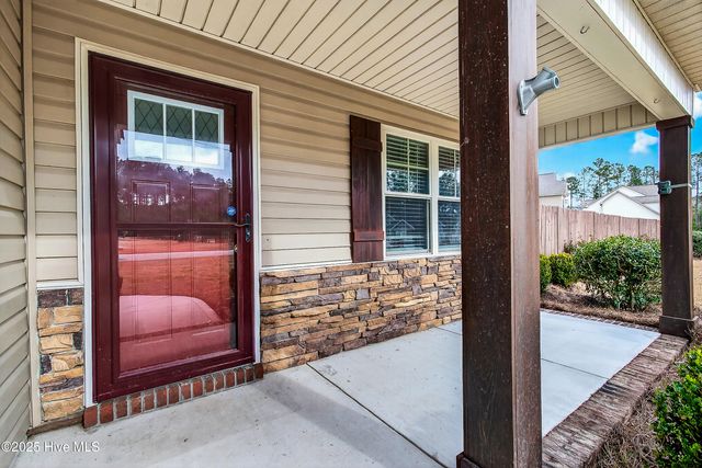 513 Maggies Court, Jacksonville, NC 28540