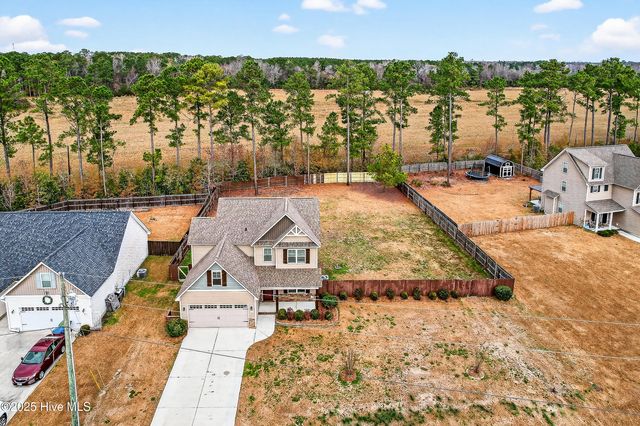 513 Maggies Court, Jacksonville, NC 28540