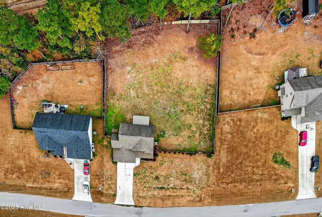 513 Maggies Court, Jacksonville, NC 28540