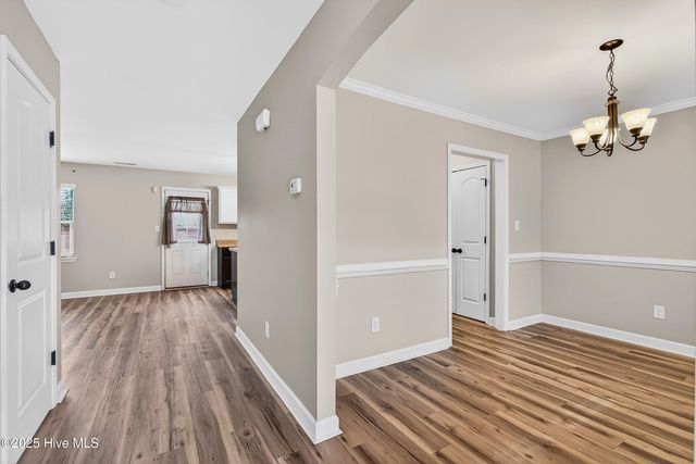 513 Maggies Court, Jacksonville, NC 28540