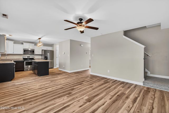 513 Maggies Court, Jacksonville, NC 28540